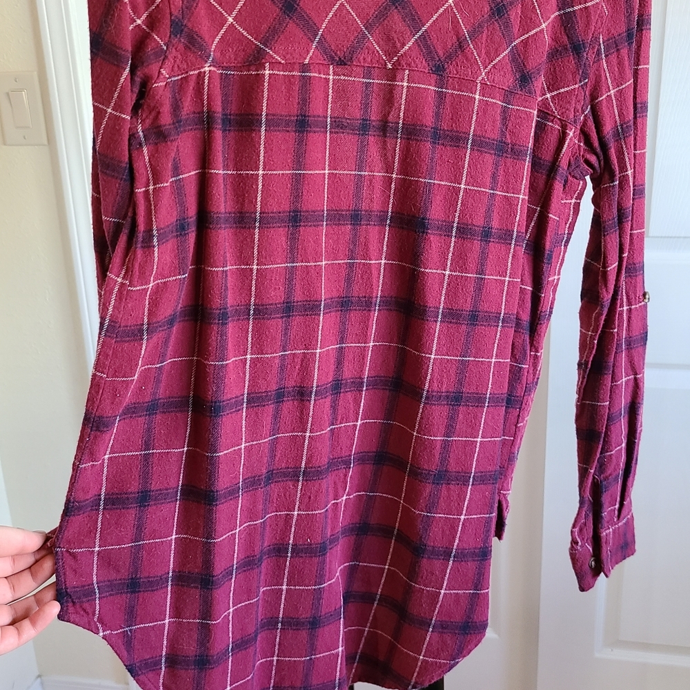 Button Up Shirt - Picture 4 of 5